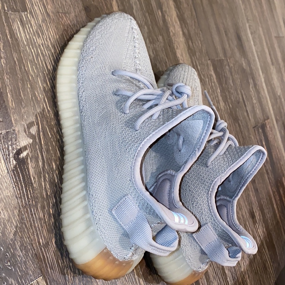 Yeezy Boost Box - Picture 4 of 4